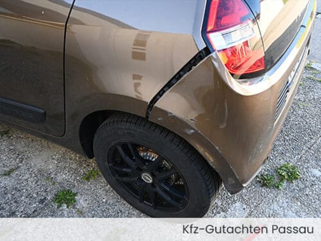 Kfz-Gutachten Passau.